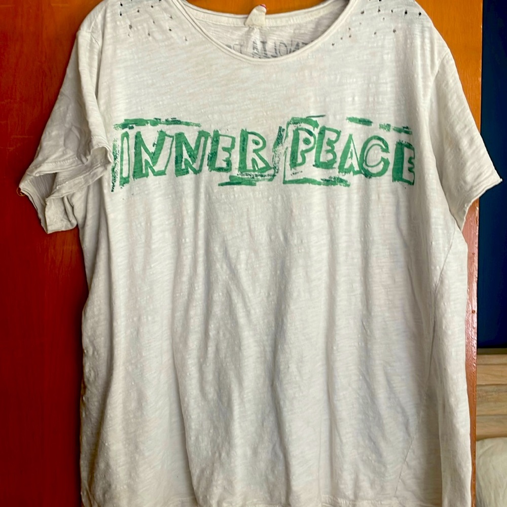 Magnolia Pearl Inner Peace t shirt